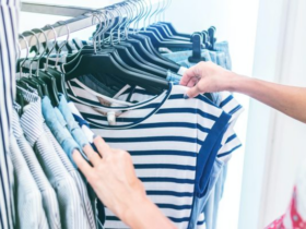 What to Put on with a Blue Shirt: 9 Fashionable Pant Concepts for Males