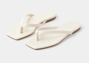 Three footwear kinds I'd by no means tackle vacation – and three I'd