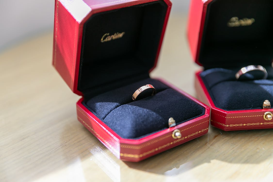 4 Causes Why The Cartier Jewellery Model Will Immediately Exude Class