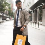 How To Put on Sneakers With Trousers For Males