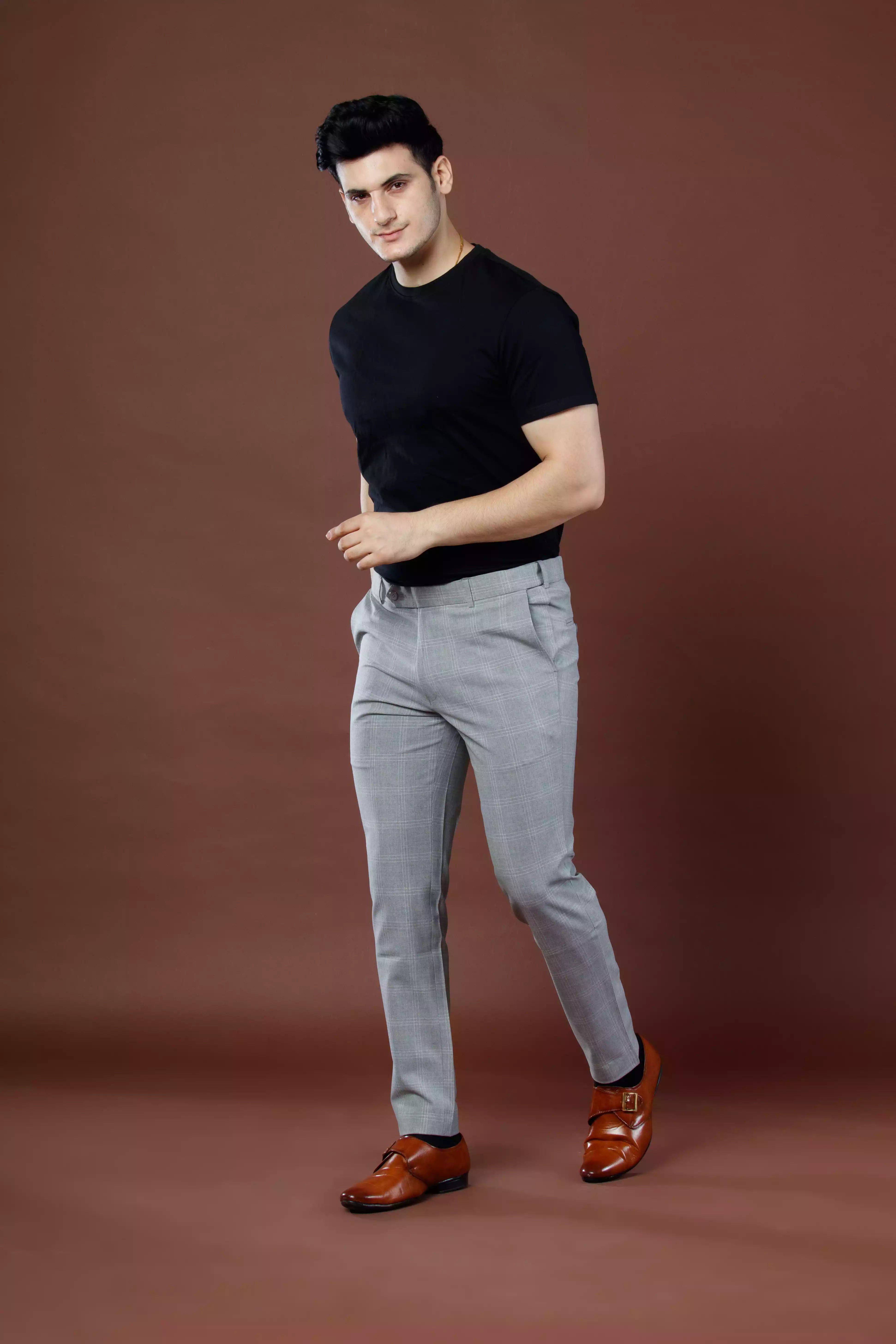 10+ Greatest Pant And Shirt Mixture For Males