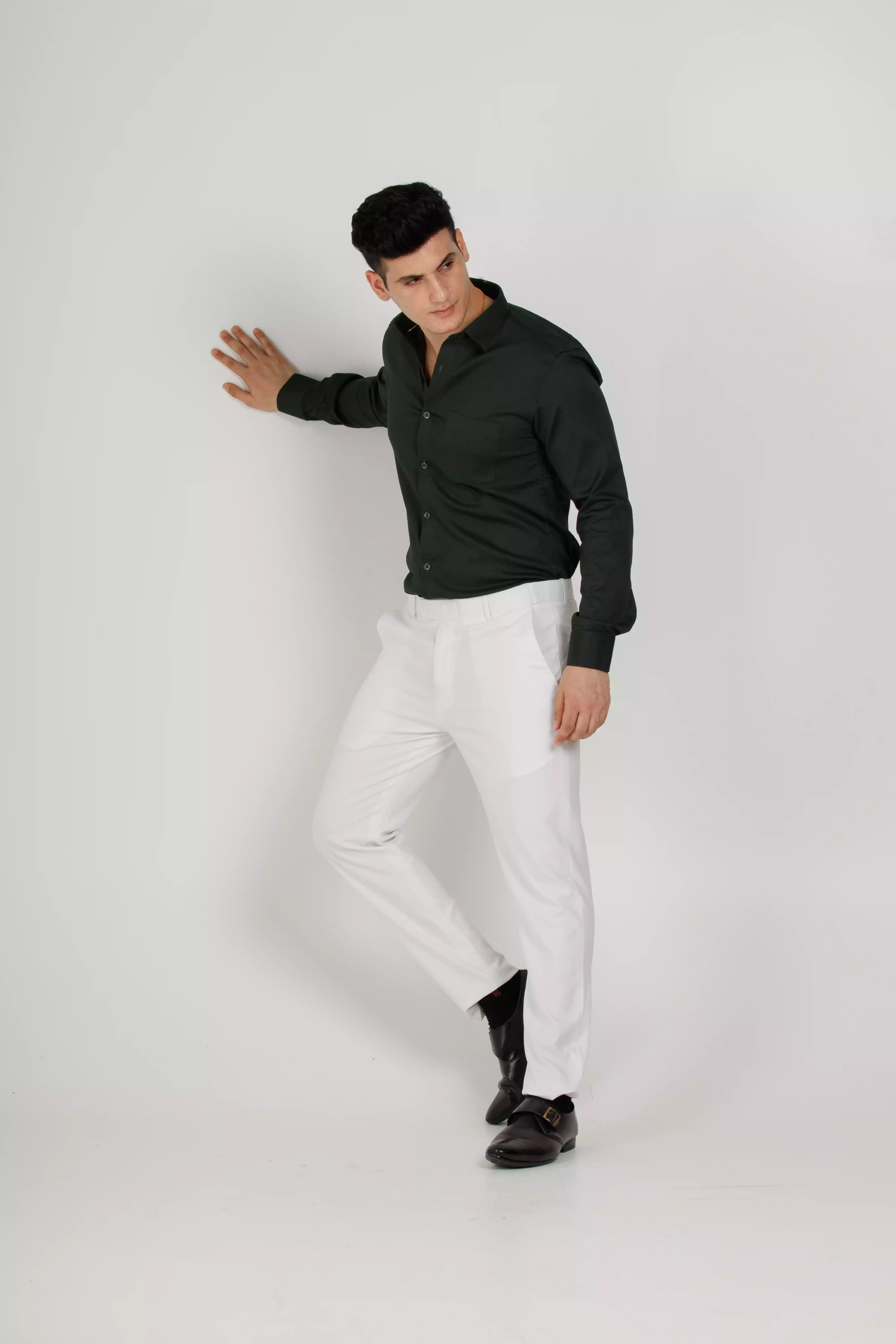 10+ Greatest Pant And Shirt Mixture For Males