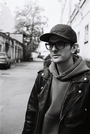 How To Type Hoodie? - 10 Simple Styling Ideas For Males